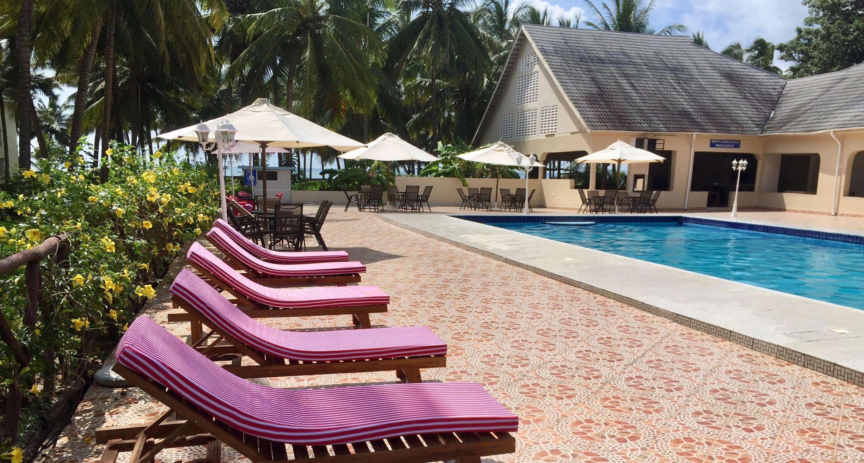 โอเชียนิก เบย์ โฮเต็ล แอนด์ รีสอร์ต Hotel บากาโมโย ภายนอก รูปภาพ