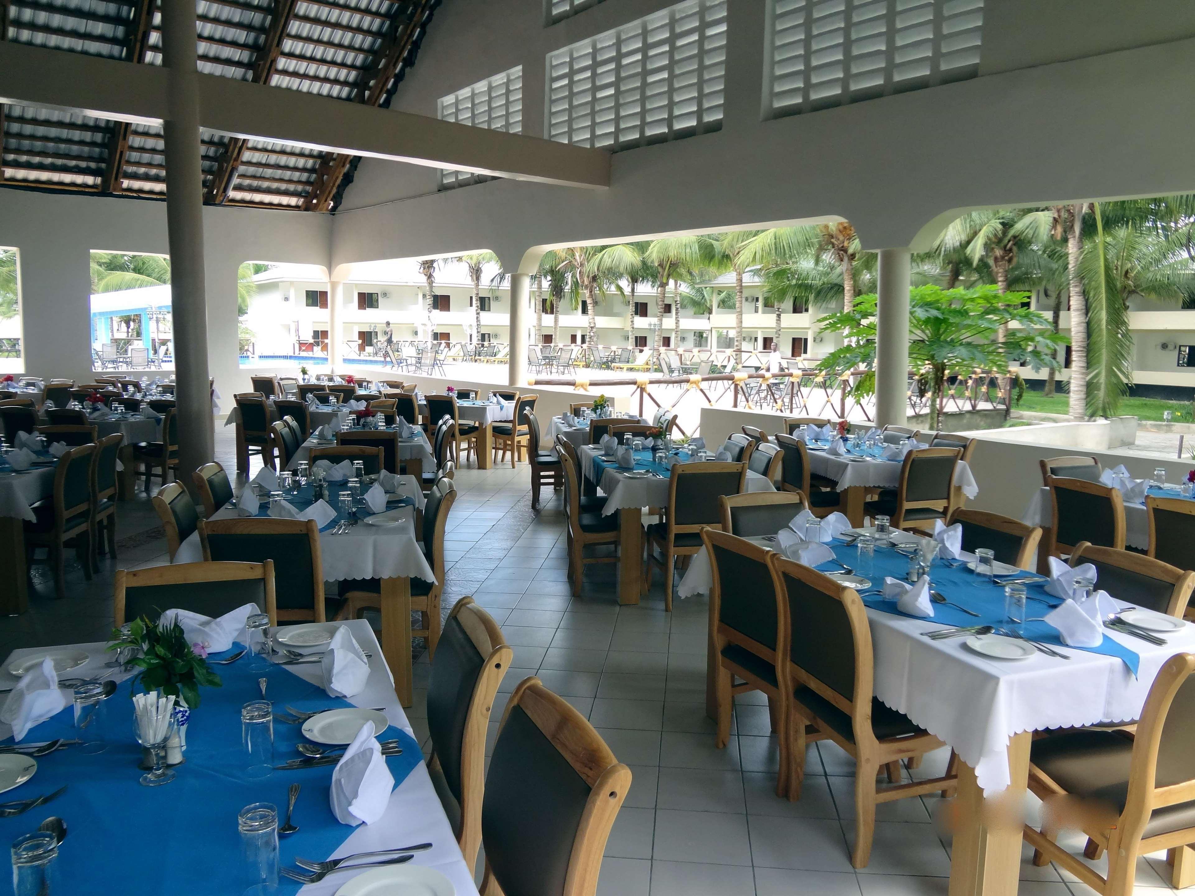 โอเชียนิก เบย์ โฮเต็ล แอนด์ รีสอร์ต Hotel บากาโมโย ภายนอก รูปภาพ