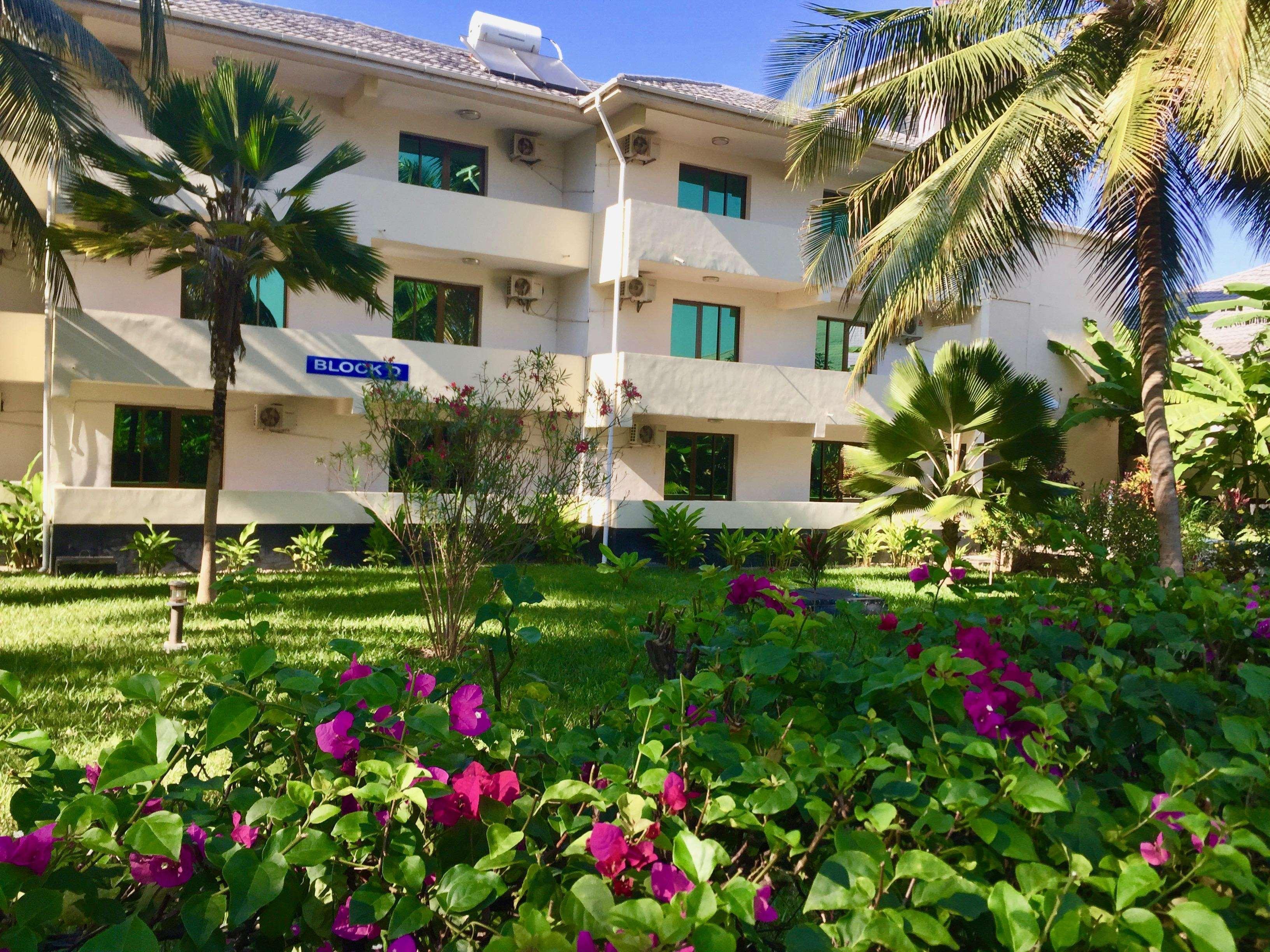 โอเชียนิก เบย์ โฮเต็ล แอนด์ รีสอร์ต Hotel บากาโมโย ภายนอก รูปภาพ