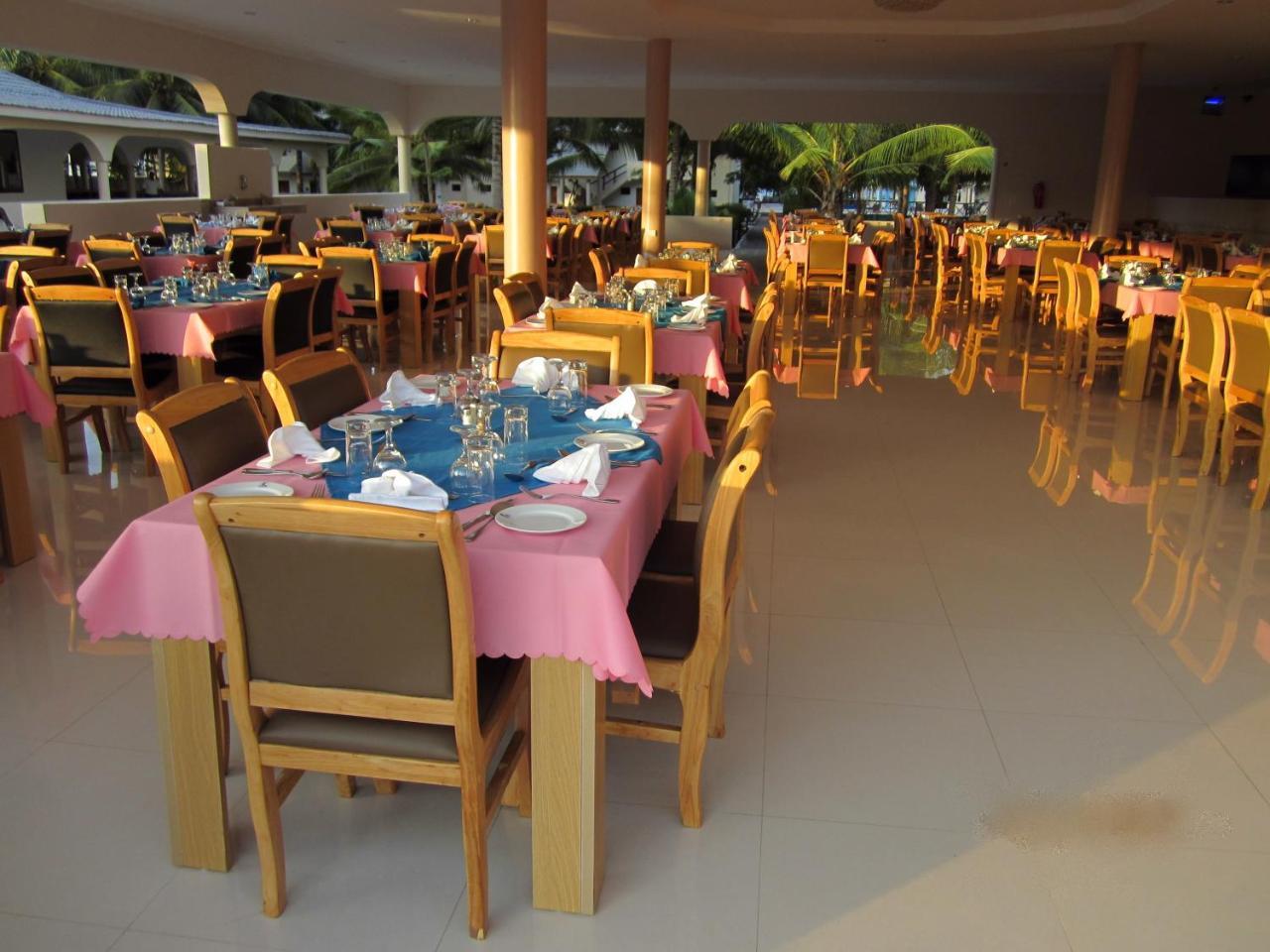 โอเชียนิก เบย์ โฮเต็ล แอนด์ รีสอร์ต Hotel บากาโมโย ภายนอก รูปภาพ