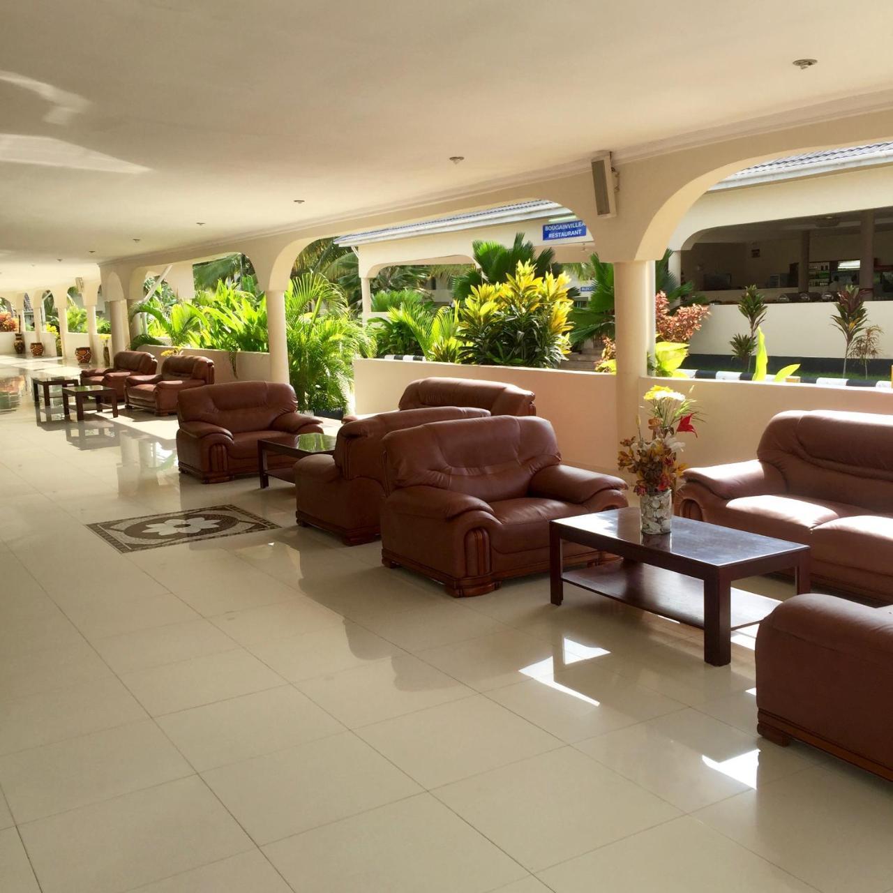 โอเชียนิก เบย์ โฮเต็ล แอนด์ รีสอร์ต Hotel บากาโมโย ภายนอก รูปภาพ